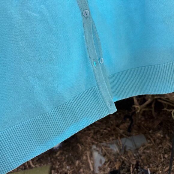 CJ Banks Women's Plus Size 1X Short Sleeve Cardigan with Rosette Design NWT Blue - Picture 9 of 12